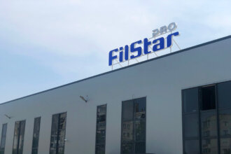 Channel letters with plexiglass face and aluminum pages FilStar Pro