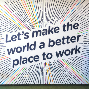 Облепяне на стена с фолио в офис, Пловдив Облепяне на стена с фолио в офис на Reward Gateway, Пловдив