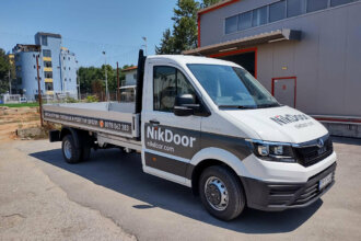 Брандиране на службен бус за NikDOOR, Пловдив