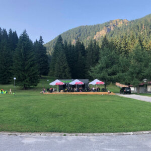 Светещи обемни букви от плексиглас за Veranda - Bar & Dinner