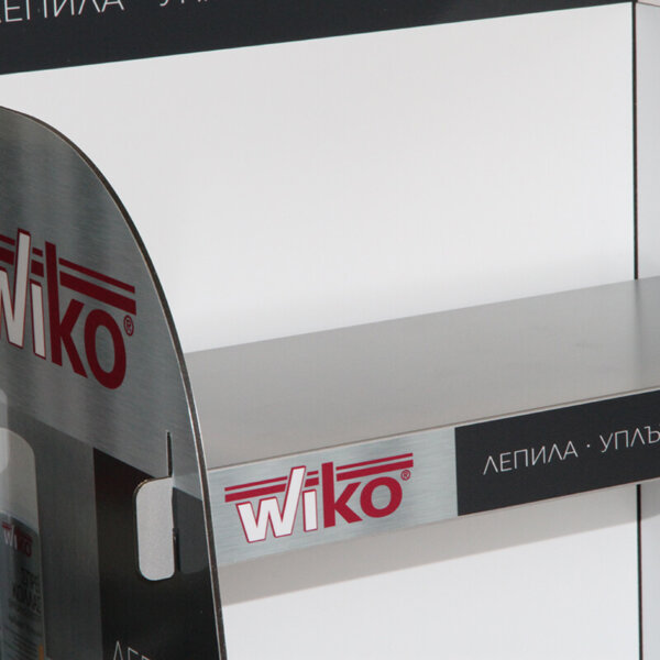 Брандиран стелаж от Еталбонд с печатни стикери Wiko Брандиран стелаж от Еталбонд с печатни стикери за Lepilo.eu
