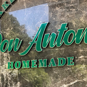 Обемни букви букви от плексиглас за Don Antonio, Пловдив