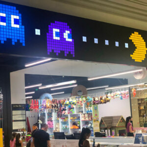 Светещи табели с винил за Лунапарк, Пловдив