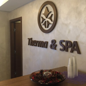 Интериорни обемни букви Therma & SPA Интериорни обемни букви Therma & SPA от боядисана неръждавейка - СПА хотел Исмена