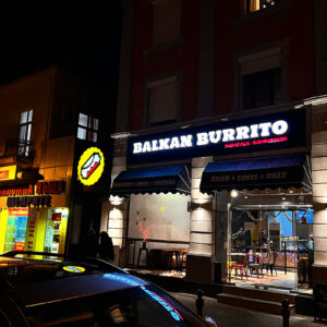 Светещи обемни букви и лого за Balkan Burrito, Пловдив
