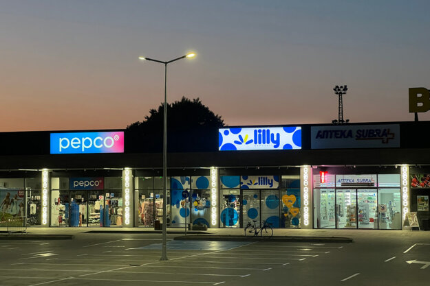 Illuminated flexible face sign for Lilly Drogerie, Panagyurishte