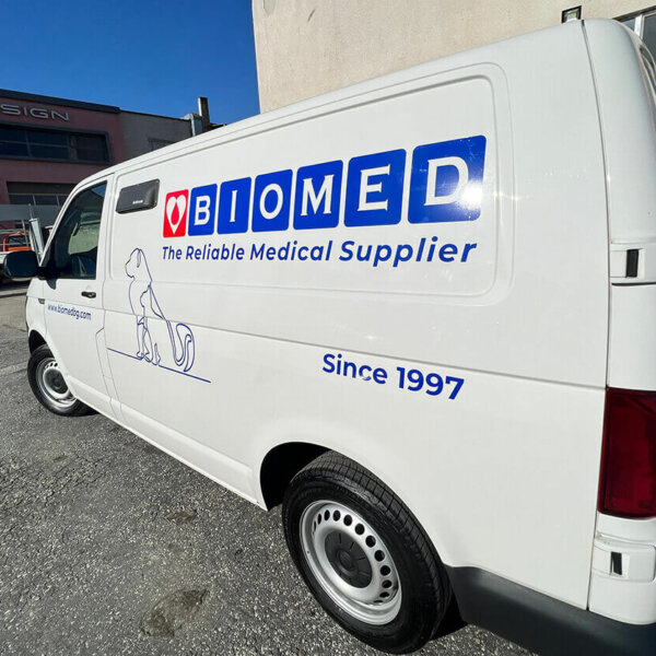 Branding of a company bus Biomed