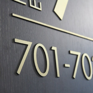 Интериорни табели за етажи в хотел DoubleTree by Hilton, Пловдив Интериорни табели за етажи в хотел DoubleTree by Hilton, Пловдив