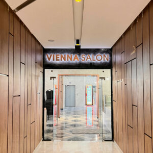 Светещи обемни букви от мед Vienna Salon за SPA Hotel Santé Светещи обемни букви от мед Vienna Salon за Santé SPA Hotel