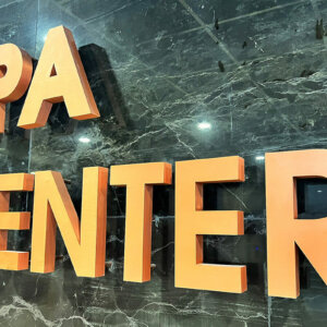 Интериорни обемни букви от мед – SPA Center, Хотел Sante Интериорни обемни букви - SPA Center, Хотел Sante