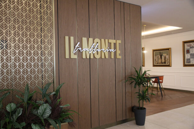 Interior brass channel letters for IL MONTE Trattoria, Double Tree by Hilton