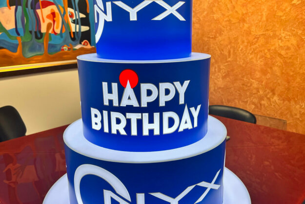 Illuminated acrylic cake for Onyx Club