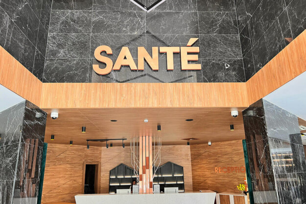 Интериорни обемни букви от мед - Хотел Санте, Велинград