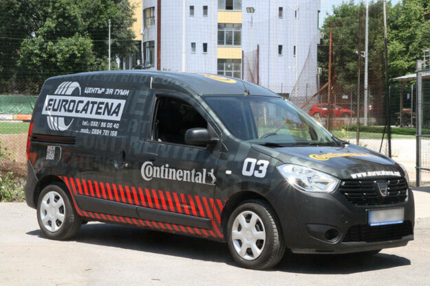 Dacia Dokker with 3M IJ180 print film