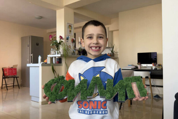 Channel letters with Scandinavian moss for a personal occasion or advertisements