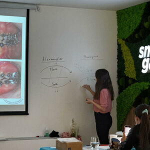 Illuminated channel letters with aluminum pages for decoration in a dental center