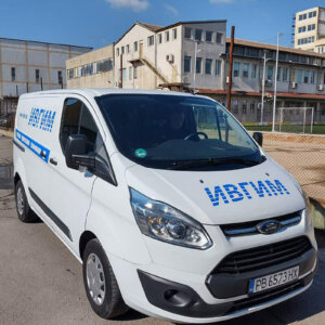 Branding an Ivgim’s company bus with self-adhesive film stickers Branding an Ivgim's company bus with self-adhesive film stickers