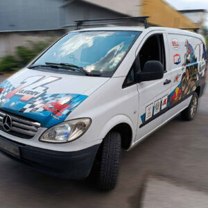 Installation of high-end 3M printing graphics film Installation of high-end 3M printing graphics film