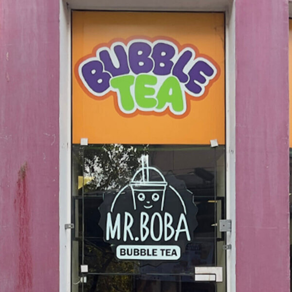 Mr. Boba - брандиране на магазин