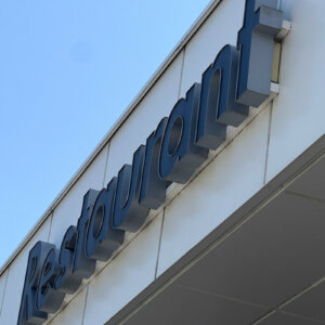 3D letters with aluminum pages for restaurant 3D letters with aluminum pages for restaurant