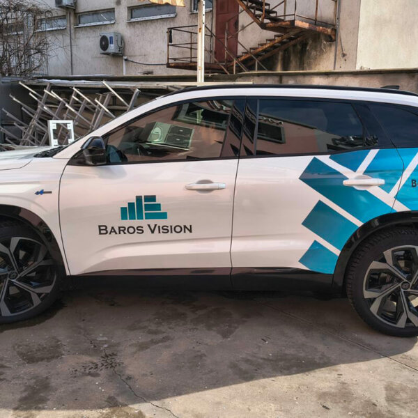 Облепяне на фирмена кола за Baros Vision