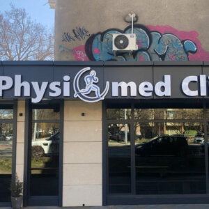 Frontal view of the channel letters Frontal view of the channel letters