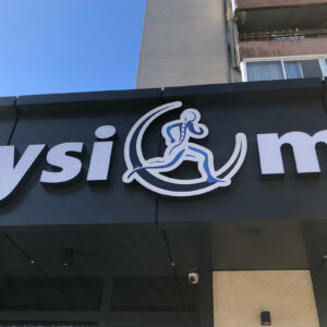 Physiomed logo – façade Physiomed logo - façade