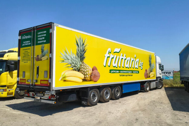 Branded truck for Fruttaria